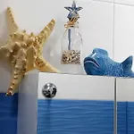 Art - Center